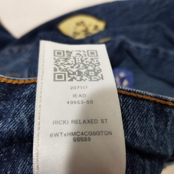 True Religion Jeans Womens 31x32 Ricki Relaxed Straight Patches Embroidered Plus - Picture 8 of 13